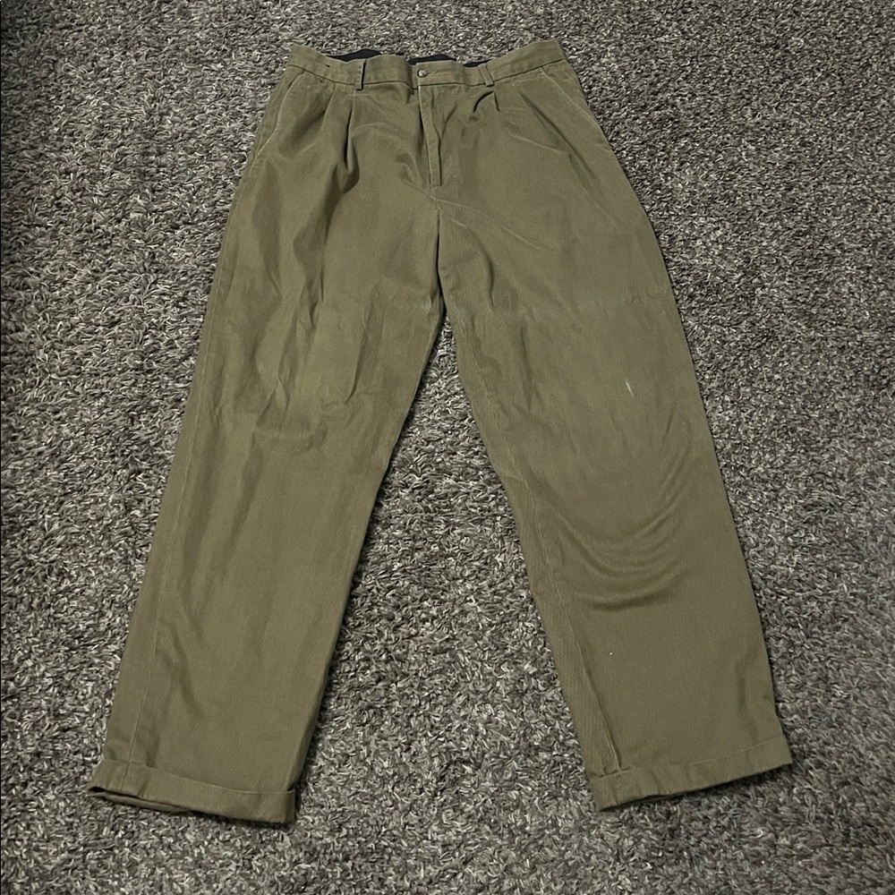 Liz Claiborne Men's Khaki Chinos - Picture 1 of 4